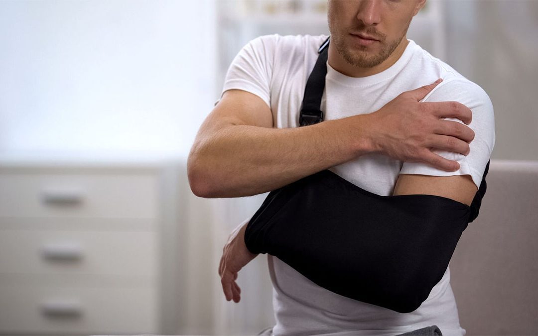 What’s A Shoulder Dislocation & How Should I Manage It?