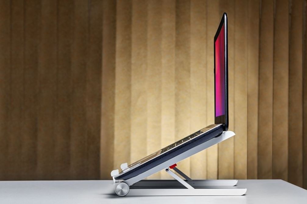 Laptop stand